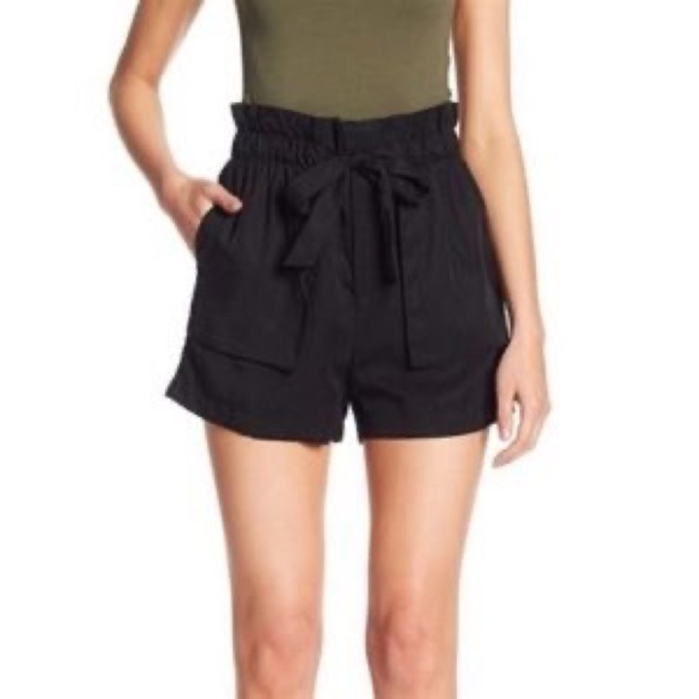 socialite black paper bag waist shorts size large
